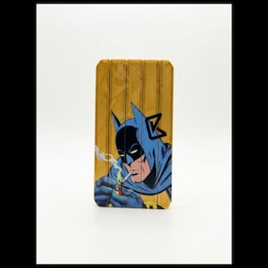 batman cigarette case Halloween Bat Box King Size 85mm 20 Capacity Push to Open Waterproof Cigarette Case for Women Men Pocket Cigarette Holder Case Vintage Cigarette Box : Health & Household Metal ID case measuring 4.5x3.0x1.0 Inches Love it