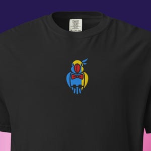 Embroidered Bowtie Colorful Macaw T-Shirt, Tropical Bird Design, Parrot Cotton Tee, Gift for Bird Lovers, Women&#39;s And Men&#39;s Casual Wear