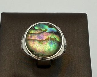 Sterling Silver Pinctada Margaritifera Ring  Elegant Ocean-Inspired Jewelry