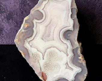 Laguna Agate Specimen, light purple and white floating agate, Chihuahua Mexico