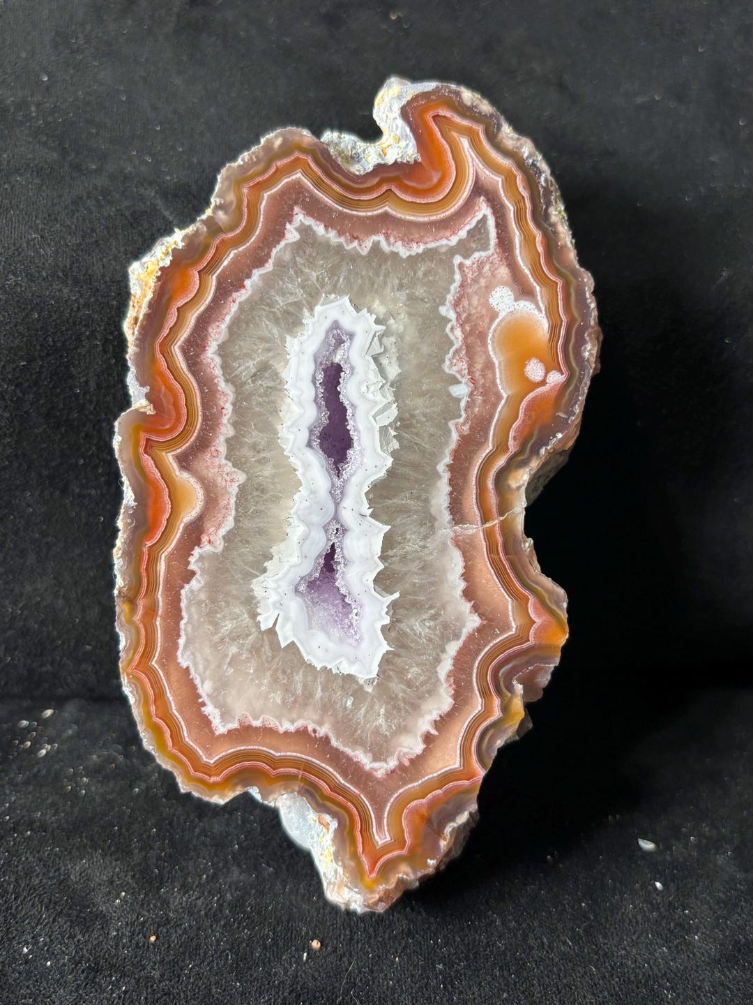Huge Laguna Agate Specimen, Floating Agate and Amethyst Center ...