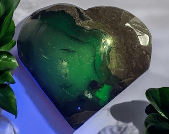 Volcano Agate Heart Carving UV Reactive