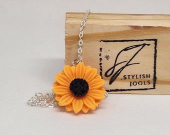 Sunflower Pendant Necklace