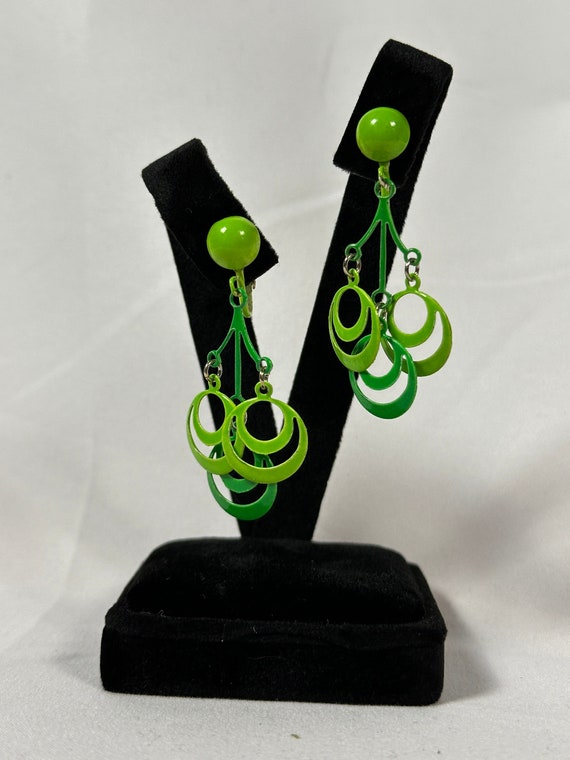 Vintage Mod Green Dangle Earrings