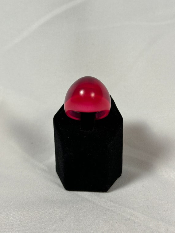 Vintage Red Lucite Gumball Ring