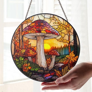 Acchiappasole a forma di fungo al tramonto, stile vetrate colorate per finestre, funghi per la decorazione della casa, acchiappasole per piante, decorazione artistica da appendere alle finestre