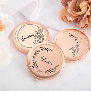 Miroir compact fantaisie personnalisé pour mariage, miroir de poche luxueux pour demoiselle d'honneur, fleur de naissance personnalisée pour elle image 4