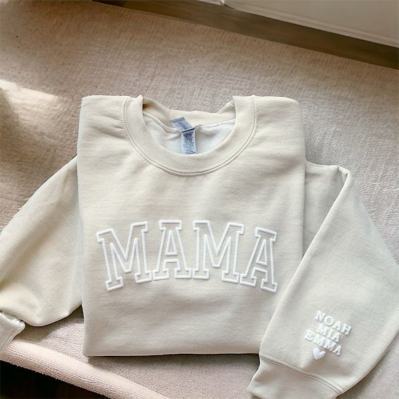 Sudadera de mamá personalizada con nombres de niños / Letras de hojaldre / Letras en relieve / Regalo para mamá / Mamá Suéter Mamá Regalo de cumpleaños Regalo para mamá Regalos imagen 5