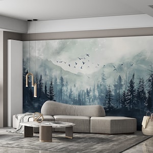 Decorazione murale della foresta oscura, alberi di pino nero e grigio, montagne e uccelli, stacca e incolla, decorazione per la natura nebbiosa dell'acquerello, carta da parati della foresta nebbiosa