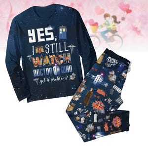 Pigiama per la famiglia Doctor Who, set di pantaloni e maglietta Police Box, pigiami della serie TV Doctor Who, abbigliamento da casa Tardis Dr Who, regalo per fan di Doctor Who