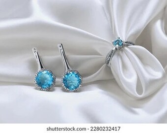 Handmade Internet celebrity high-end design exquisite blue rhinestone crystal earrings