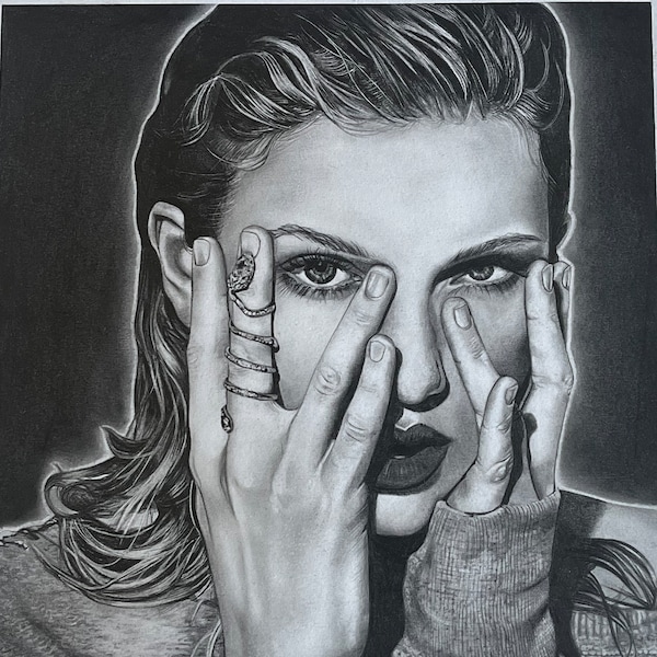 Realistic hand-made drawing in black and white/ Taylor Swift