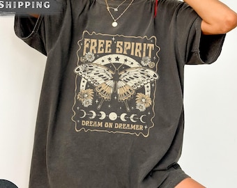 Free Spirit Shirt Comfort Colors, Retro 70s Rave Festival Tee, Dreamer Boho Hippie Shirt, Sun Moon Celestial Groovy Butterfly Shirt