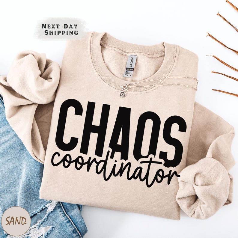 a t - shirt that says chaos contort on it