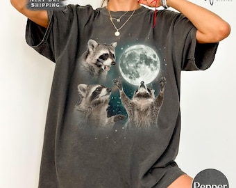 Vintage Raccoons Comfort Colors Shirt,  Three Raccoons Howling At The Moon Tee, Three Raccoons Vintage Graphic T-shirts, Raccoon Lovers