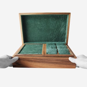 Big storage box	premium storage box	natural organiz box	wedding anniversary	unique jewellery box	holder unique gift	storage organizer	green dividers	wonderful nut box	anniversary gift	wooden jewelry box	jewellery tidy	velvet jewelry box