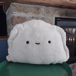 Large Dumpling Squishy Cushion, Hug Me Plush Dim Sum Soft Toy ...