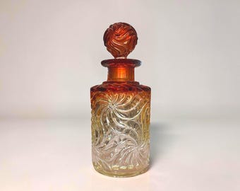 Flacone di profumo in cristallo Baccarat | Bamboo Tors | Vintage francese c.1900–1930 | Decorazione per tavolo da trucco