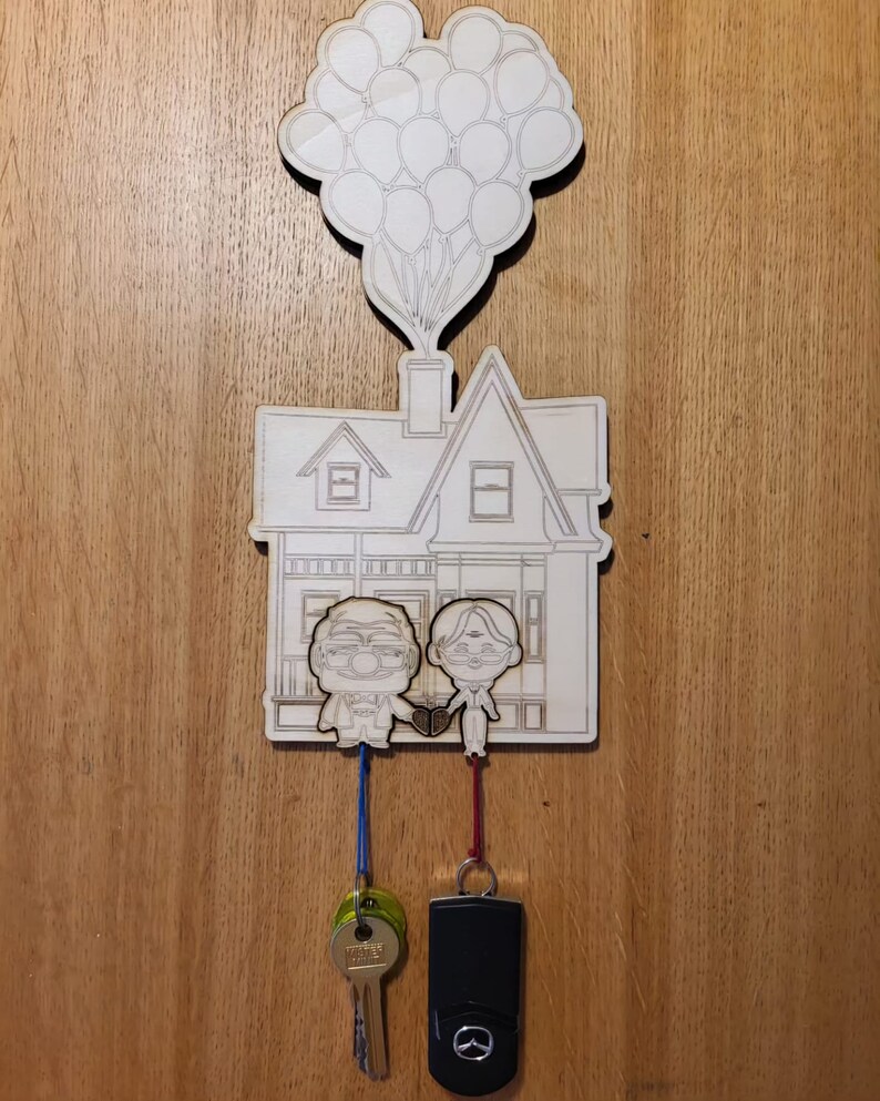 2, 3 o 4 personajes pelicula Up casa Soporte de llave de madera personalizado para pared, soporte de llave de entrada, soporte de llavero Bild 6