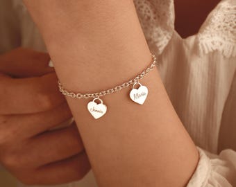 Personalized Heart Name Bracelet, Mom Bracelet with Kids Name, Engraved Name Heart Charm Bracelet, Friendship Bracelet,Birthday Gift for Her