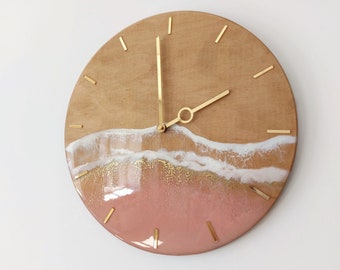 Horloge murale océan or rose, art en résine pour une décoration de chambre de plage, horloge en bois de mer vague rose époxy