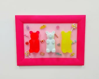 Orsetto gommoso in resina, decorazione da parete con caramelle, arte moderna pop art, decorazione 3D con dopamina