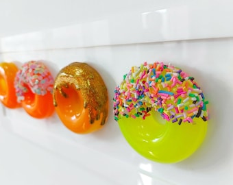 Wall Hanging Donut Resin Wall Art 3D Pop Art Food Art Neon Nursery Decor Donut Sculpture