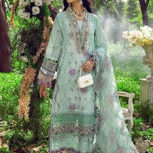 Pakistani 3 Piece Dress | Pakistani Embroidered Dress | Pakistani Lawn Dress