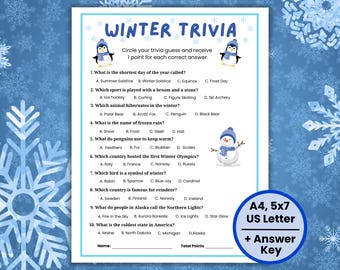 Puede incluir: Un juego de preguntas y respuestas sobre el invierno imprimible con 10 preguntas. El juego está diseñado para que lo juegue un grupo de personas. El juego está impreso en papel blanco con copos de nieve azules en el fondo. El juego se titula "Winter Trivia" e incluye una ilustración de pingüino.