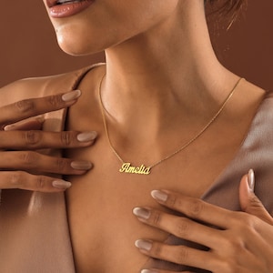 A 14K Gold Name Necklace as unique as the bond it represents. Perfectly personal for her, mom, or kids, and ready to surprise on Christmas or any day that calls for a meaningful gift.