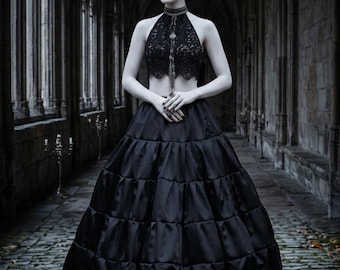 Gothic-Spitzenkragen – Einzigartiges Statement-Lätzchen – Schwarze Spitze mit Metallkette – Theater- und Steampunk-Accessoire