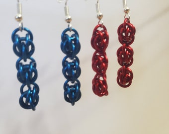 Sweet pea chainmail earrings