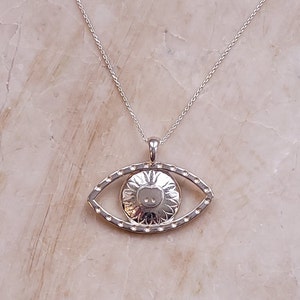 Stylized Eye Pendant | Sterling Silver Apple Of My Eye Necklace