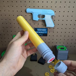 Escape from Tarkov Inspired 3D-Printed RSP-30 Signal Flare Replica