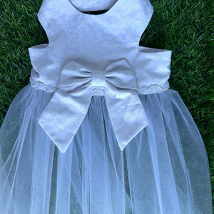 Weißer Hund Hochzeit Tutu Kleid, Hund Hochzeitsanzug, personalisierte Hund Hochzeitskleidung, Haustier Kostüm, großer Hund, Hundekostüm, Hundehochzeits-Outfit