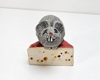 Artesania Rinconada Mouse On Cheese Wedge Clay Figurine Uruguay Signed 2"