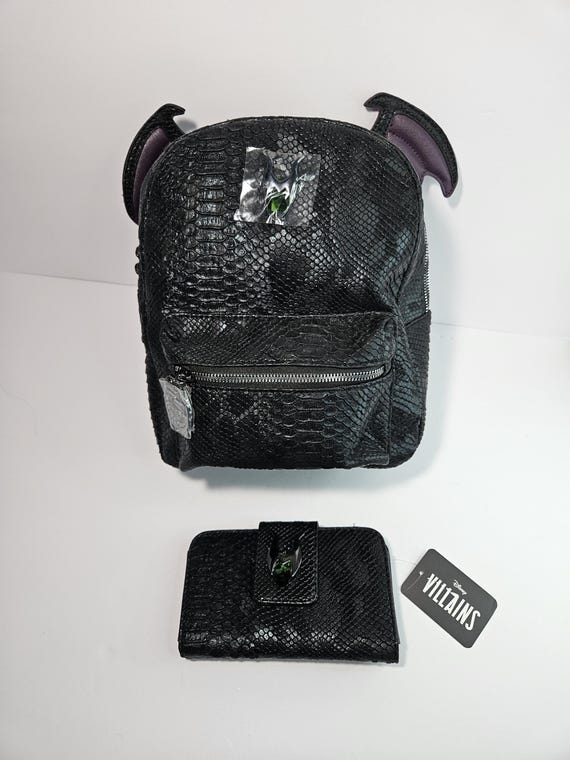 backpack or purse for travel Work Laptop Bag – MEIA resistant materials and equipped Jansport Backpacks Available Now sibling_code:TRA43490 Color:2210 Light Purple