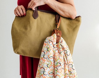 Genuine Leather Bag Strap Accessory – Handmade Scarf or Keychain Holder for Tote Bags