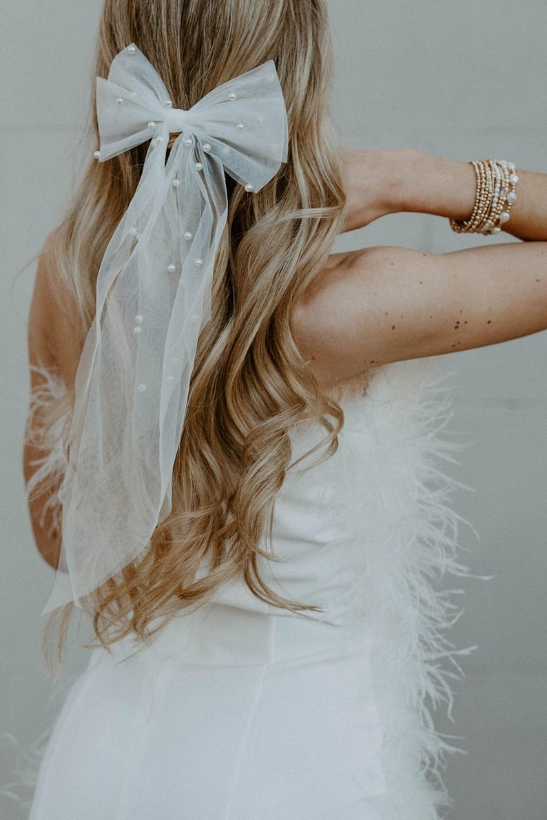 Pearl Cathedral Veil with Comb Elegant Floor-Length Fingertip Options Wedding Accessory image 7