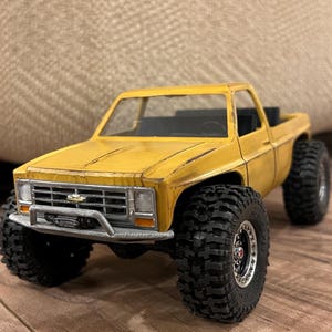 1/24 Scale Crawler Body SCX24 “Blazer”