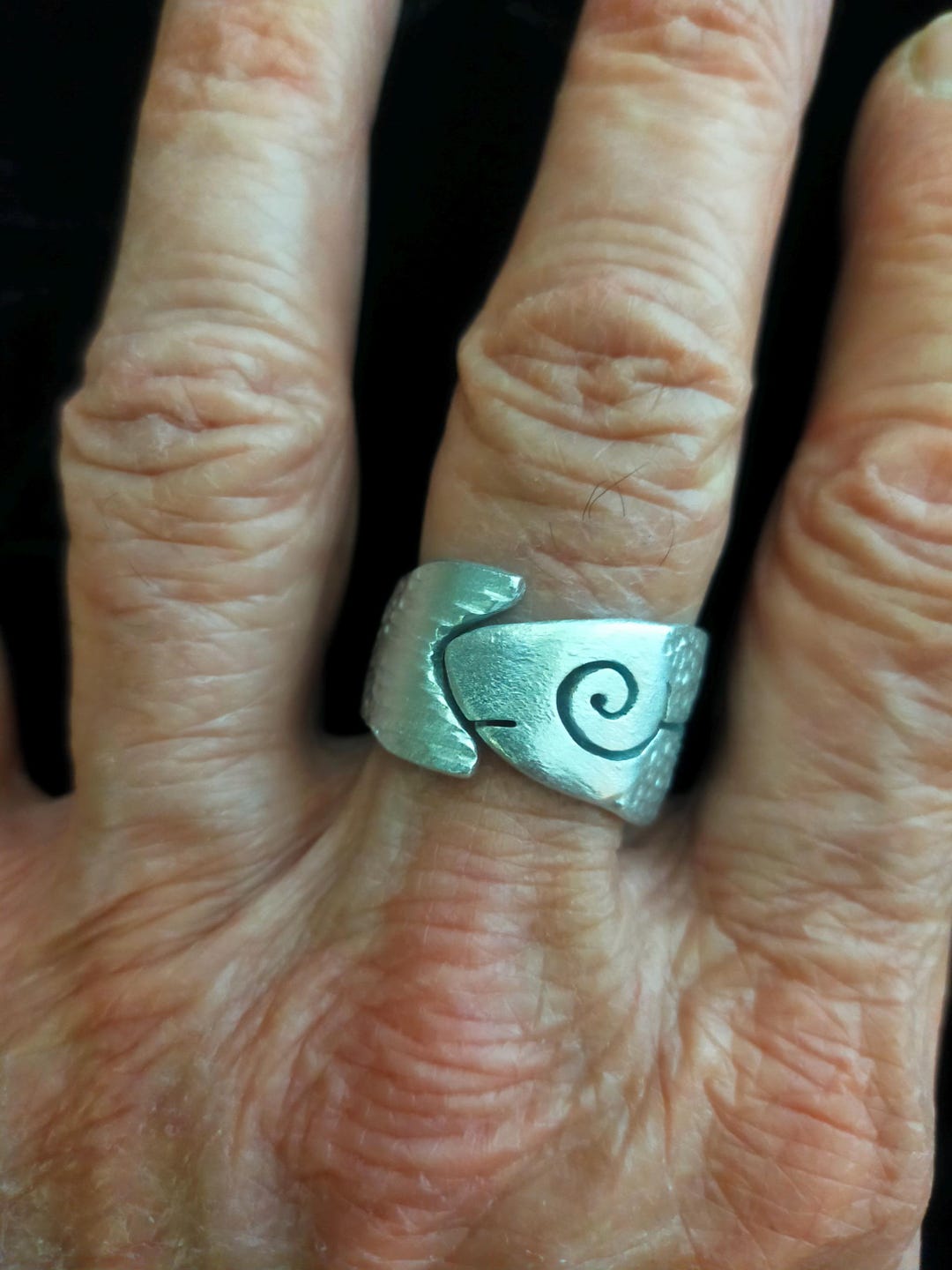 Cheerful Fish Ring, Fish Bites Tail, Aluminum Fish Ring Reclaimed From ...