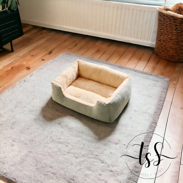Square Dog Bed, Warm Cosy Dog Bed, Comfy Plush Candy Coloured Pet Bed, Washable Dog Bed