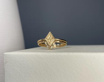 Stackable Ring Set of 2 Rings - Life Cross - Solid 14 K Gold