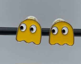 Pendientes de clip cómodos retro arcade amarillo Pac Man fantasma, hechos a mano, esmalte