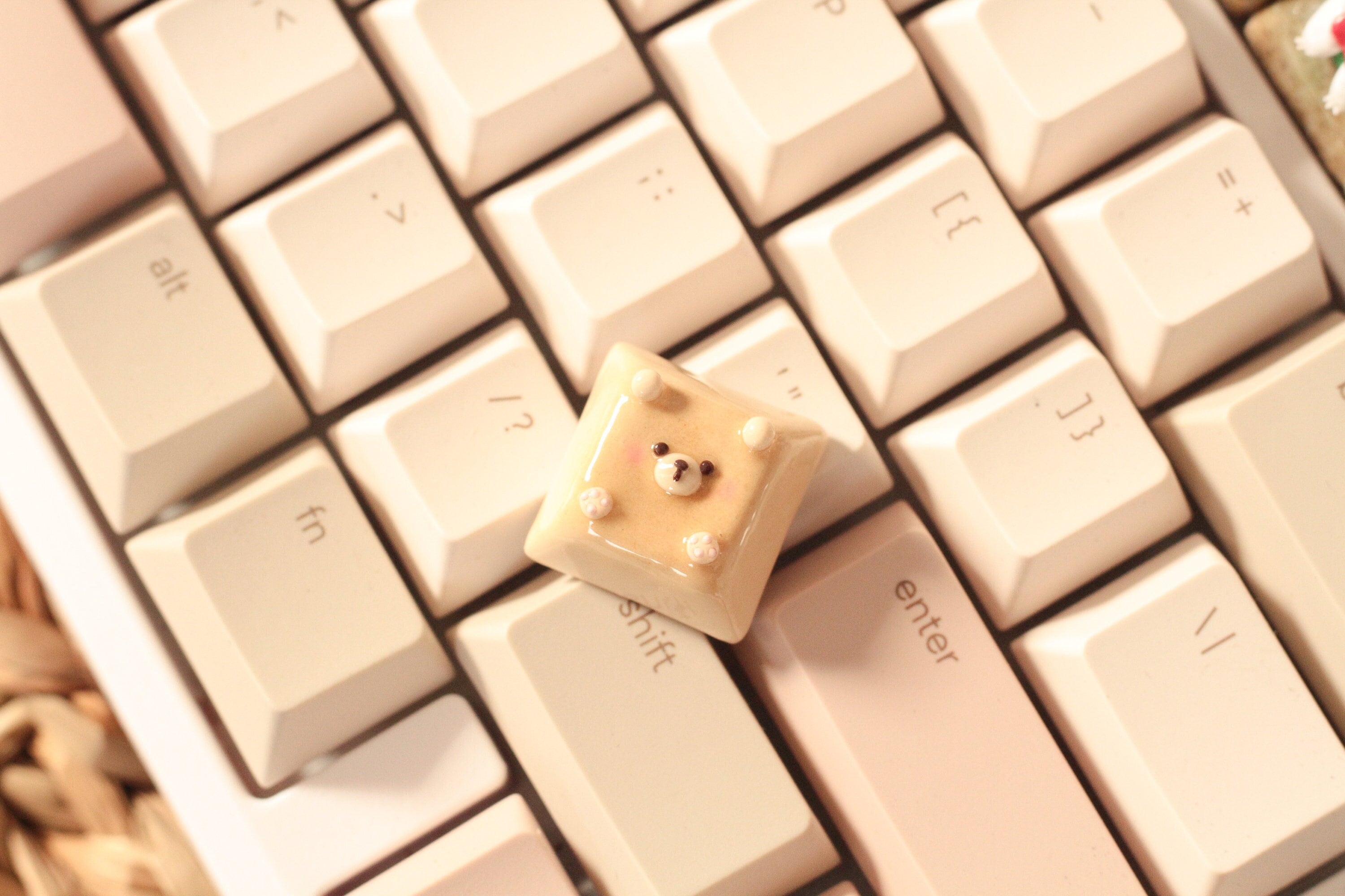 Toastee Beary Toastee Keycap - Etsy