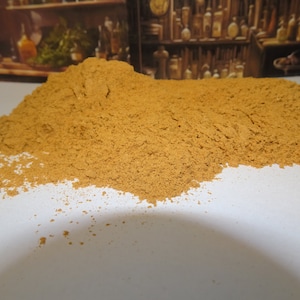 White Sandalwood powder for incense burning Or crafts, ethically harvested Indian Sandalwood powder, Santalum Album, Byakudan