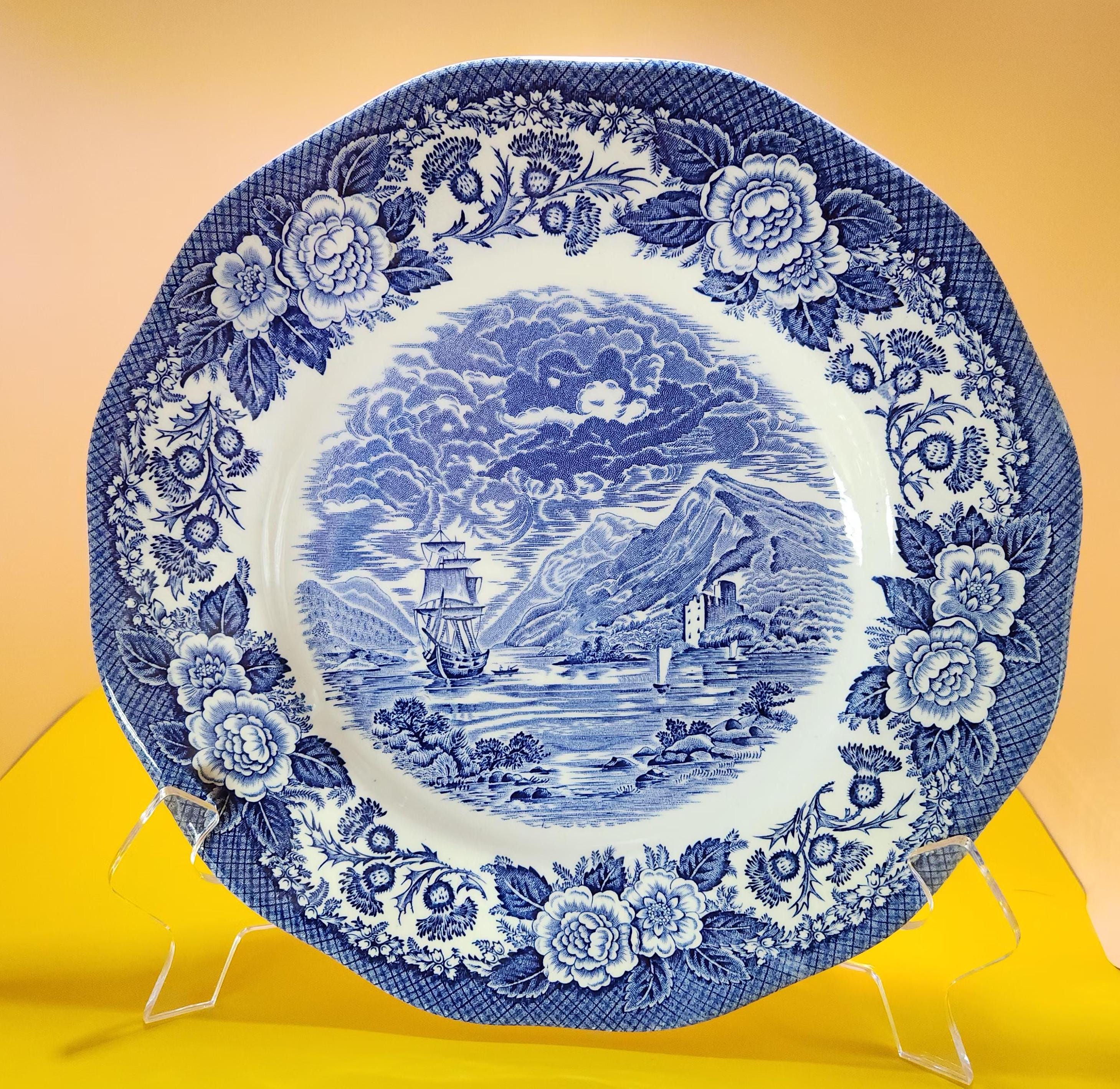 Vintage Royal Warwick-Lochs of Scotland Dinner Plates - 'Loch Oich" from England