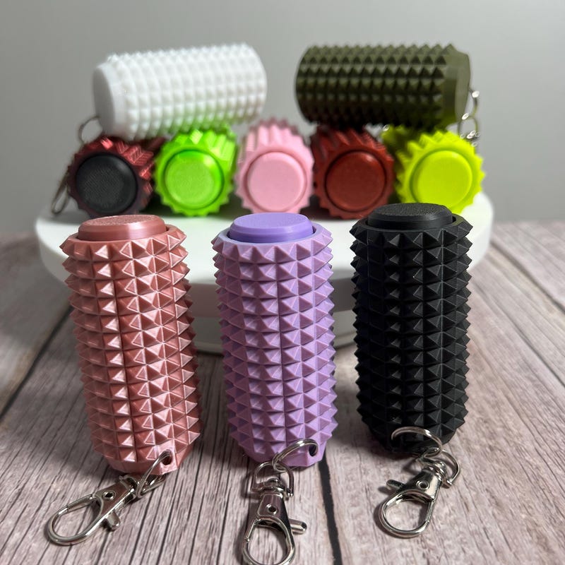 Spiky Sensory Toys Pain Fidget 2 PCS Silicone Little Cactus Ouchies Toys Mini Spiky Spiky Grippy Stim Keychain Pain Stimming Toys