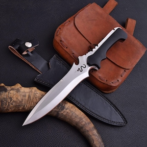 Customized Jack Krauser Knife | Leather Sheath | Re4 Replica Knife | Gaming Knife | Gift for him | Birthday Gift | Christmas Gift | Men Gift