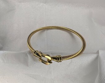 Gold stainless steel bracelet